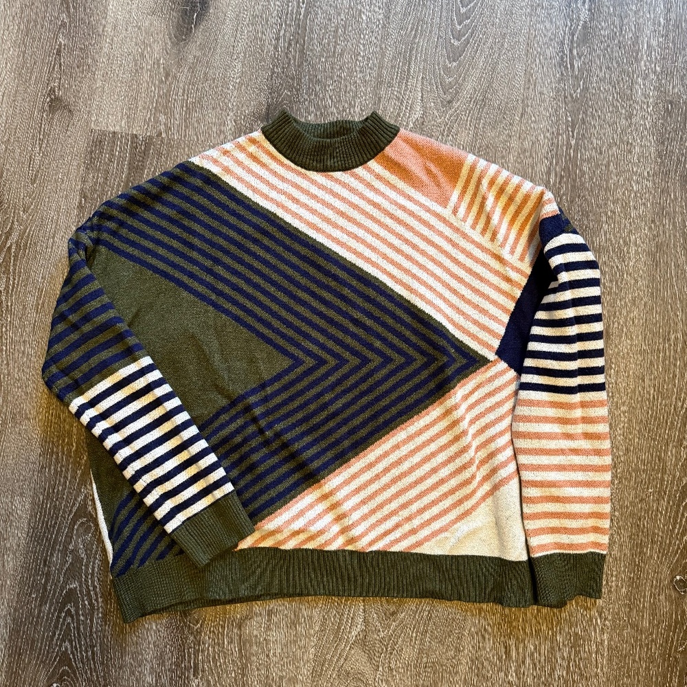 THML Sweater